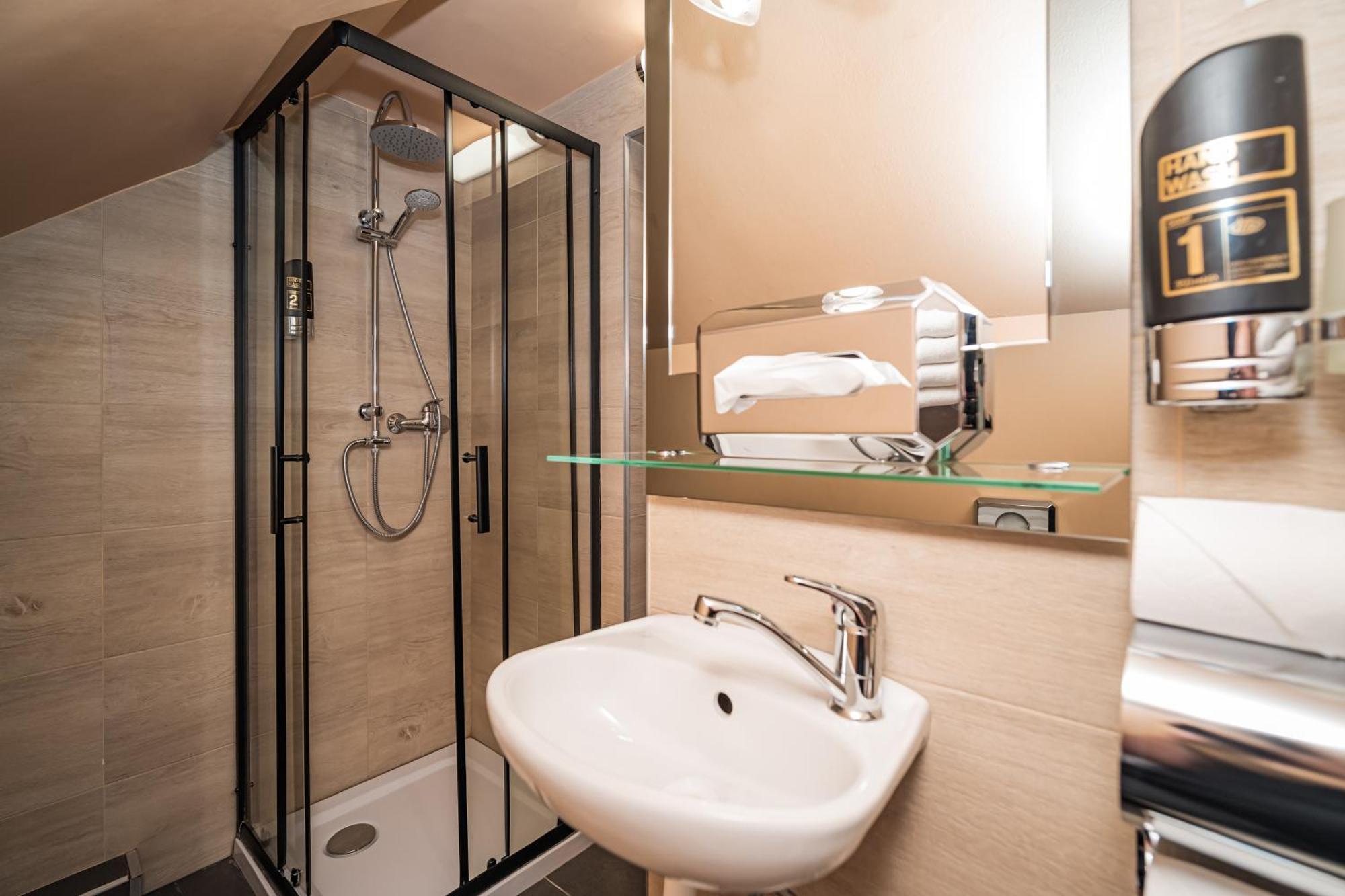 Hotel Czechia Прага Экстерьер фото